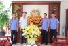 Lãnh đạo Viện kiểm sát tỉnh Quảng Bình tặng hoa chúc mừng Ban Nội chính Tỉnh ủy